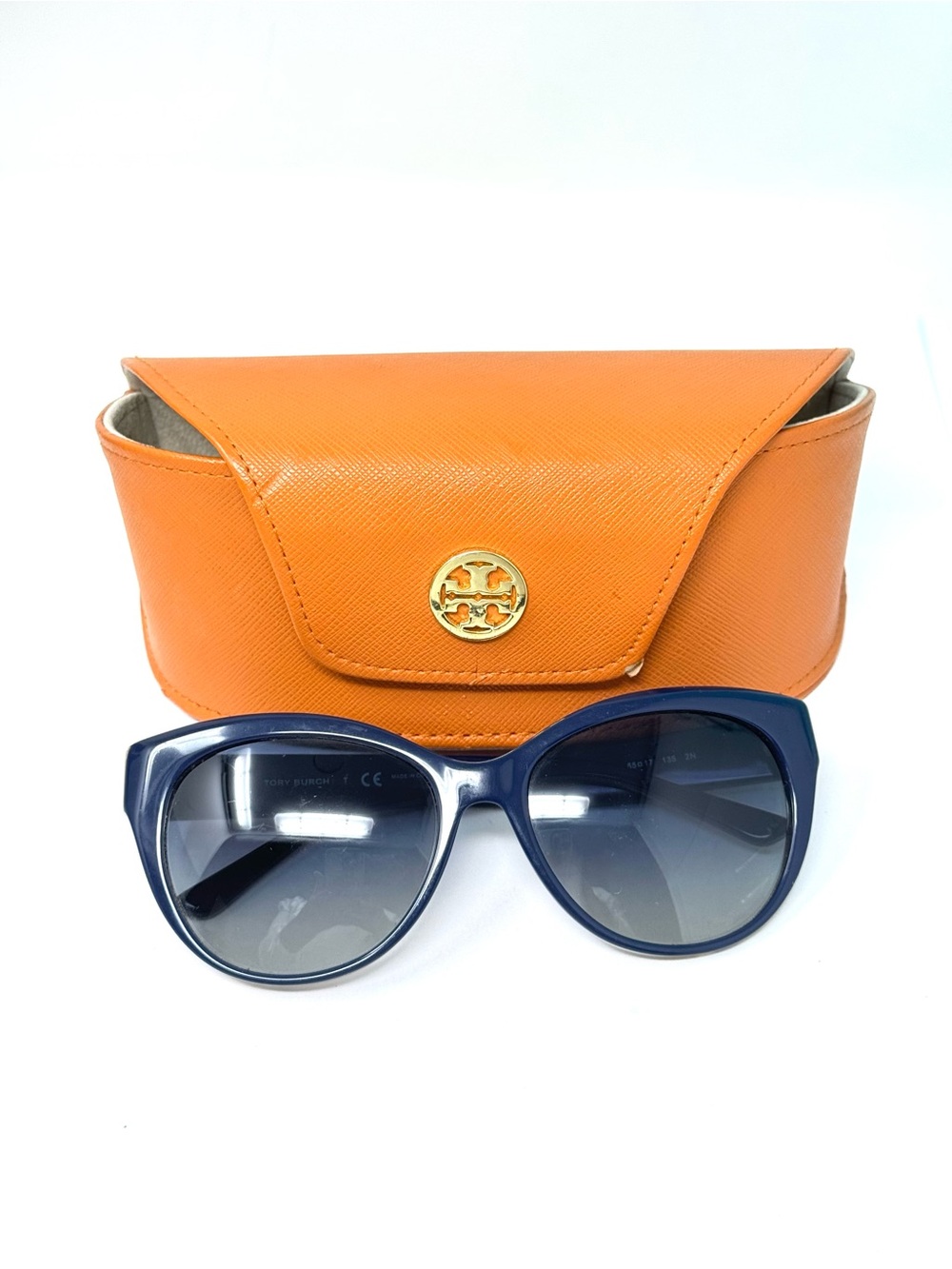 Tory Burch TY 7084 Sunglasses. In Case.
